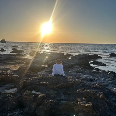 schwa99's profile picture. •مُسلِمة،، أعشق اللغة العربية، والخيل، وكل جميل.