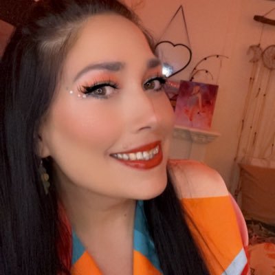 CCReneauYaKnow's profile picture. “Every eldest daughter Was the first lamb to the slaughter So we all dressed up as wolves and we looked fire 🔥 But I'm not a bad bitch, and this isn't savage”