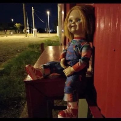 Maintainin_Chii's profile picture. Chi🖤| Digital Creator & Small Business Owner💻 | IG & TikTok: theuniquarium🐚 | EST. ‘93✨|