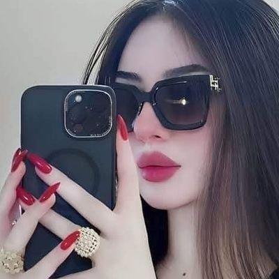 w_e2s's profile picture. 