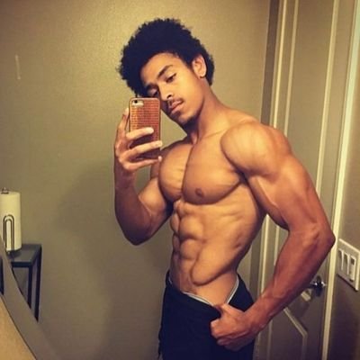 RyanPatrck9625's profile picture. 