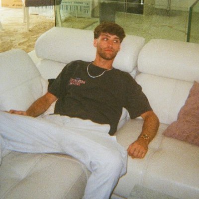 Sambrodiie's profile picture.