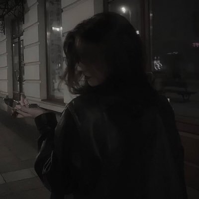 txs12345's profile picture. “كلماتي ليست للعرض… إنها لمن يشعر بما أشعر.” 🥀