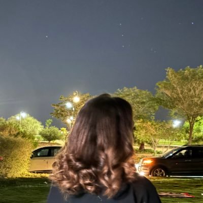 _9uxv's profile picture.