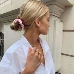 milcarek8815407's profile picture. Simplicity is beauty.