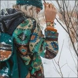 vongvilay827099's profile picture. Create unique splendor.