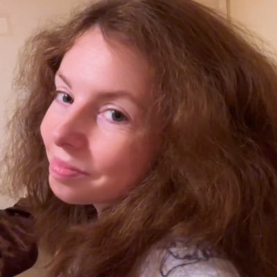 em_doapsi's profile picture. Tiktoker posting videos on being autistic, cats, mental health issues & current topics of interest.