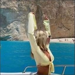 viragamade52627's profile picture. Life is more than just the present.