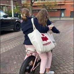 callarenri29432's profile picture. Optimists are the happiest.