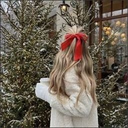 narbodzin648873's profile picture. Live simply and enjoy a refined life.