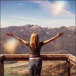 aksuantona40041's profile picture. Optimists are the happiest.