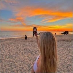 estessmare9079's profile picture. Live in the sunshine of your heart.
