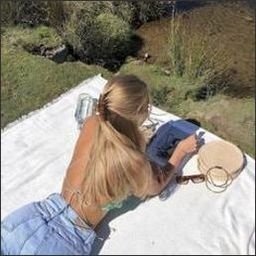 daysigraba42927's profile picture. Live your true self, and the wonder is endless.