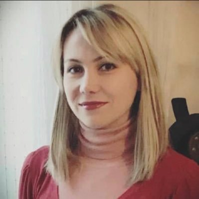 Duygu595131's profile picture. 