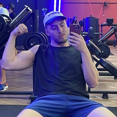 rola_avuadora's profile picture. shitpost, reclamações e memes