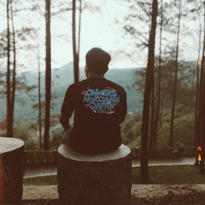 ilhamsseptiawan's profile picture. The largest base only community on Telegram is now here on Warpcast!