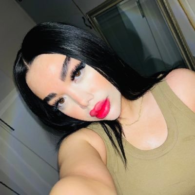halsey500's profile picture. keep running