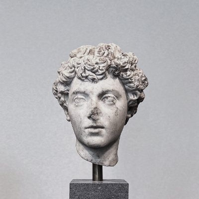 caesura528's profile picture. 