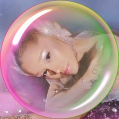 sk4leseer's profile picture. i only repost because i have nothing to post 🥀
