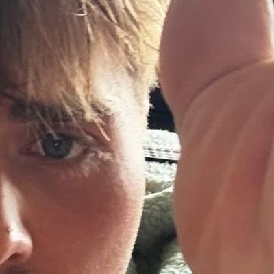 HottieBoi_'s profile picture. 