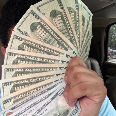 catchinbackends's profile picture. Catching Backends Getting Money 💰
