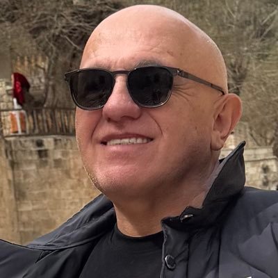 FANON_FR's profile picture. Mimarlık-Felsefe-Dinler Tarihi.