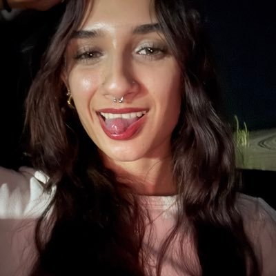 TrovaoAlexis's profile picture. I heart cats | ♏︎ ♐︎ ♍︎