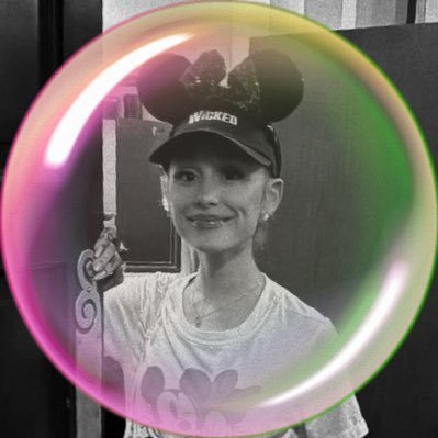 gelphiemania's profile picture. you’ll be with me, like a handprint on my heart 🫧