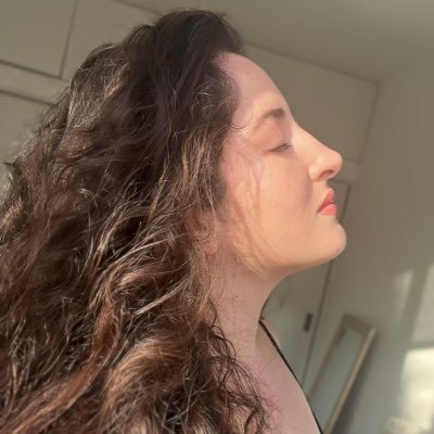 AlexandraPauc20's profile picture. 