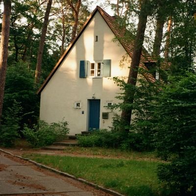 fergus_ferguso's profile picture. Erfolg beginnt, wenn Sie glauben, dass Sie es können!
╰┈➤ ⓘ _*Weg zum Erfolg*_

A boy from the land of Persia
            Born in February