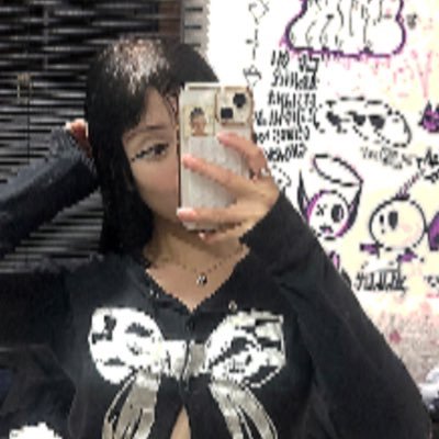 kanniewest's profile picture. @filhadonjz