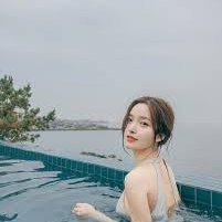 mrstack619's profile picture. Every moment’s a gift; I live fully, love deeply, and shine brightly!