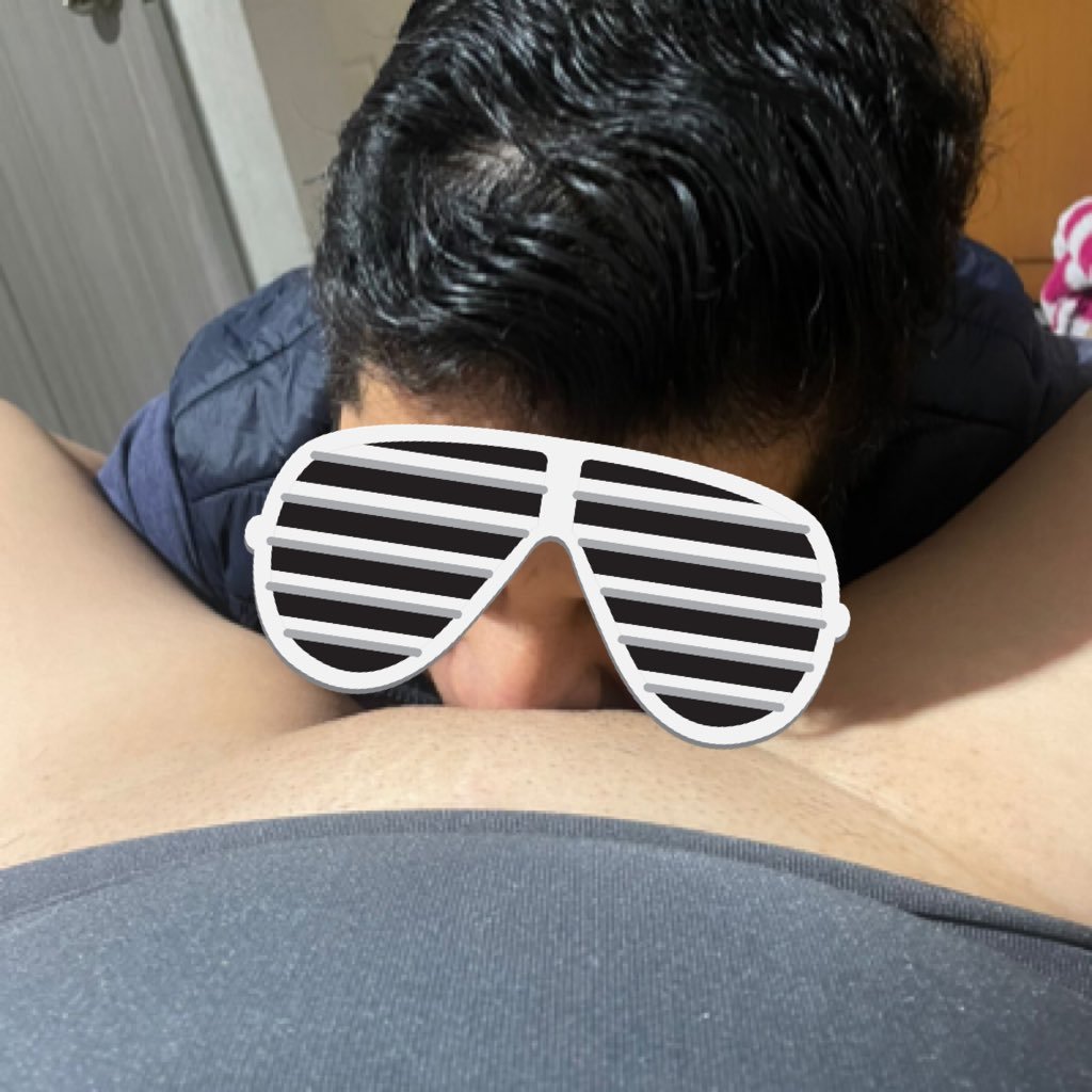 espososAC's profile picture. Somos pareja de él 40 y ella de 35 años, ambos somos heterosexuales, singles no nos interesan