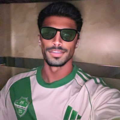 Sultaniq9's profile picture. 