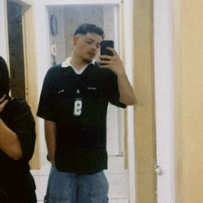 adrielbtt's profile picture. falo umas coisas ae