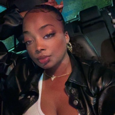 itsManiJanee's profile picture. 
