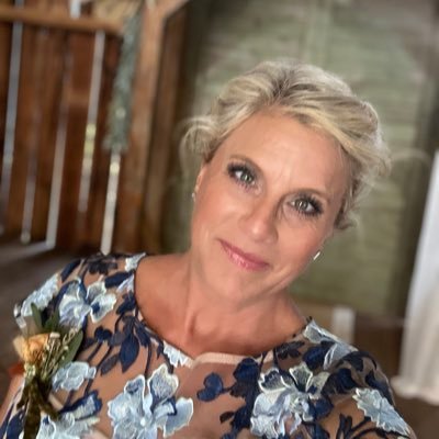 Winstonsmom55's profile picture. 
