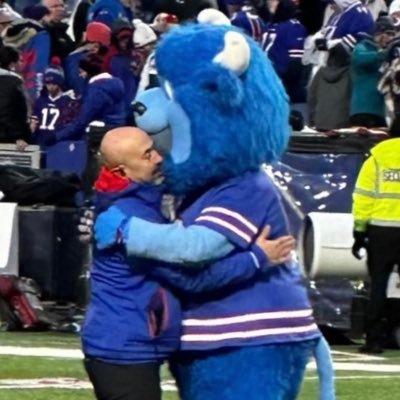 MJDriscoll33's profile picture. 