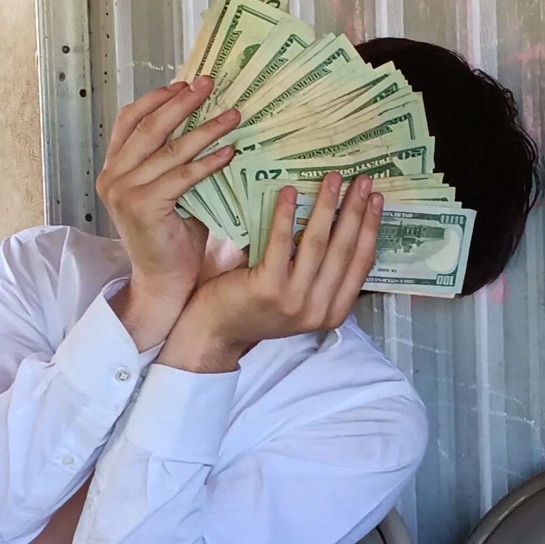 KingJpay's profile picture. SHOW CONTRIBUTIONS TO YOUR KING PEASANTS💶 💯💶. https://t.co/vnpvaa2mLK BOW TO YOUR KING💯👑💶 IF YOU ARE A SLAVE AND NEED A MASTER COME MY WAY PEASNT