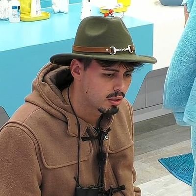 @zer0fuckszgiven