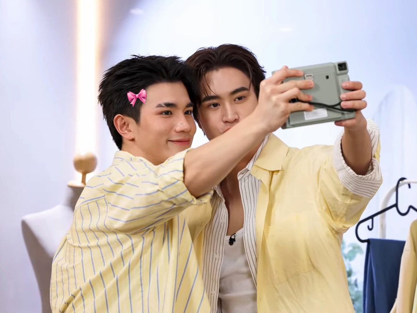 wachinattarawit's profile picture. ฉันจะมีความสุขและความยินดีเสมอตราบใดที่ยังมีชิมอนและเจมินีโฟร์ธ 💛🪥🌻
Geminifourth forever 
wachinattarawit 
wachirawit 
nattawat
norrawit