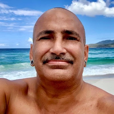 ricosabreu's profile picture. "Quanto mais eu penso Mas eu posso pensar, quanto mais eu posso pensar, mais eu penso."
- Espinosa
