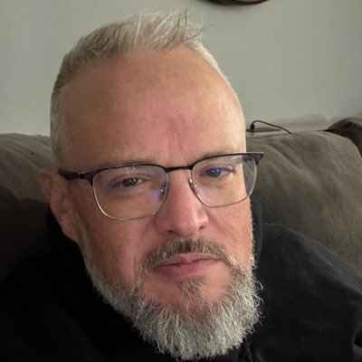 PauI5mith's profile picture. 