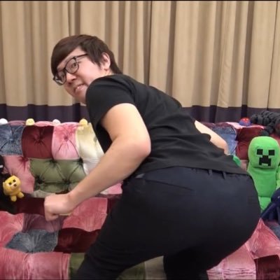xc17md's profile picture. 