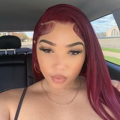 CLG_Rena's profile picture. 1 of a kind 💕

IG: Im_siirennaa