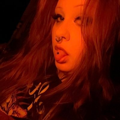 gothriana's profile picture. your free use goth gf 🖤🕷️🕸️ https://t.co/fuK4MNMYSI | bu: @notgothriana