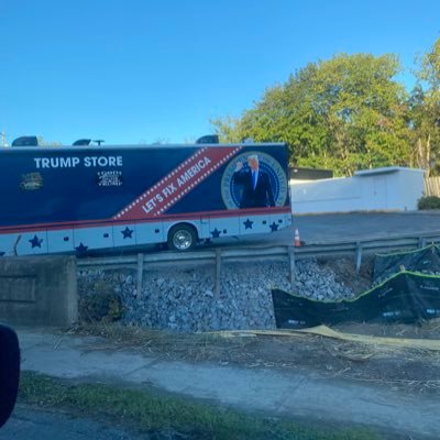 eccobirth's profile picture. Doer of things.