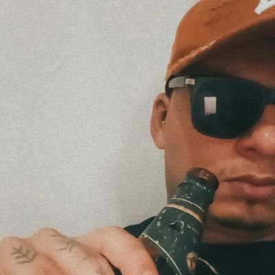 _flxxxa's profile picture. 