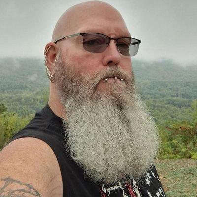 stoneluvzbeer's profile picture. Once you get past my charm, great looks, intelligence and my epic sense of humor, I believe it's my modesty that stands out the most........