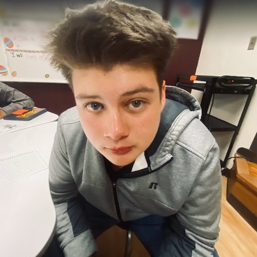 cristiuzz6's profile picture. 
